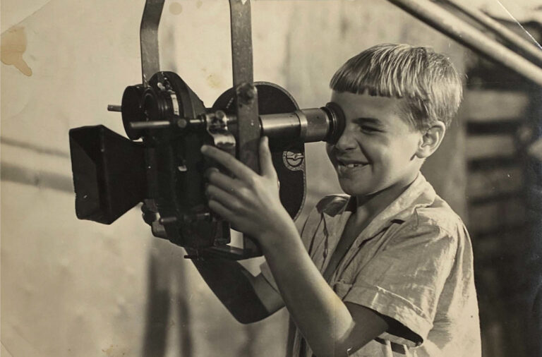 В роли оператора