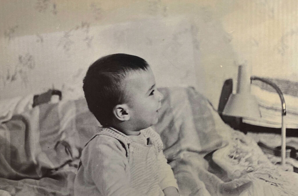 Четкий профиль Вани