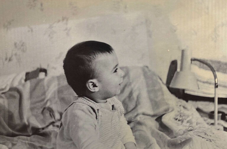 Четкий профиль Вани