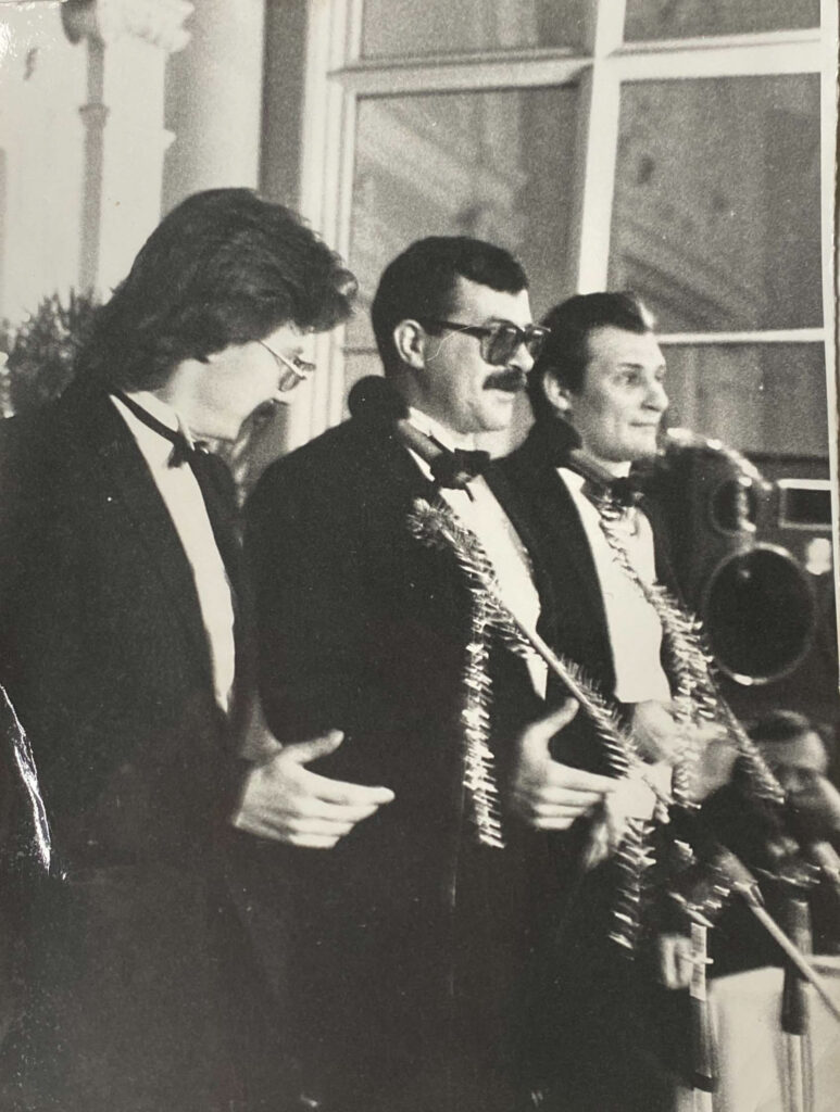 Новогодим...