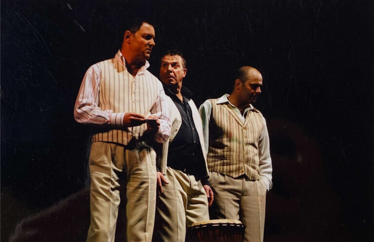 Играем спектакль!